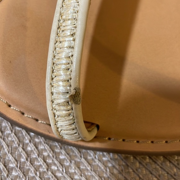 American Eagle Sandals - Picture 6 of 8